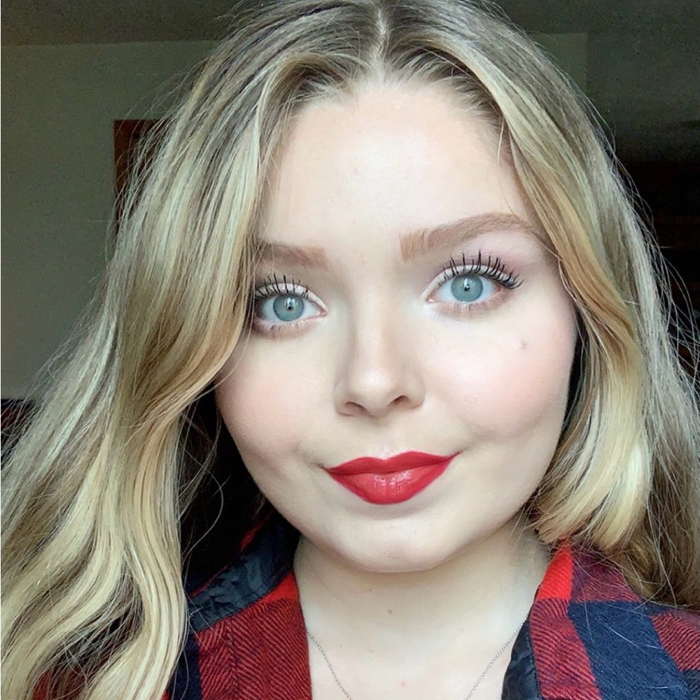 Meet your Posher, Hailey